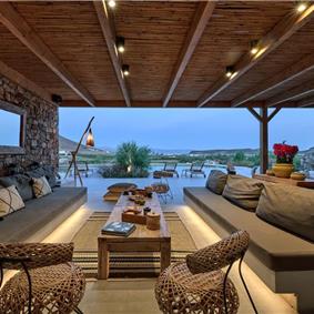 6 bedroom villa with pool, East Paros, sleeps 12